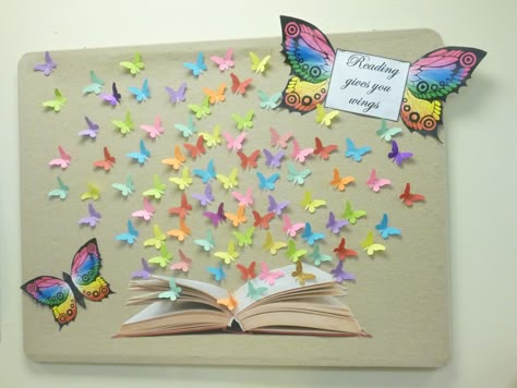 Reading gives you wings bulletin board...butterflies coming out of the pages of a book. Butterfly Bulletin Board, Butterflies Classroom, Reading Bulletin Boards, Library Bulletin Boards, Classroom Board, School Displays, Bulletin Board Ideas, Diy Classroom, Book Corners