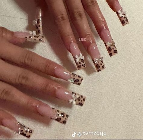 Nail Inspo With Thumb, Nails Acrylic Gemstone, Romeo Santos Nails, Old Fashioned Nails, Old French Tip Nails, Dd Osama Nails, Y2k Bling Nails, Y2k Animal Print Nails, Nail Art Designs Y2k