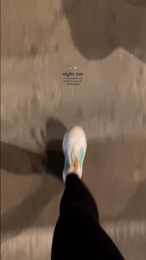 Running Insta Story Ideas, Jogging Caption Instagram, Fitness Ig Story, Running Ig Story Ideas, Morning Run Instagram Story, Running Ig Story, Exercise Instagram Story, Running Instagram Story Ideas, Running Story Instagram