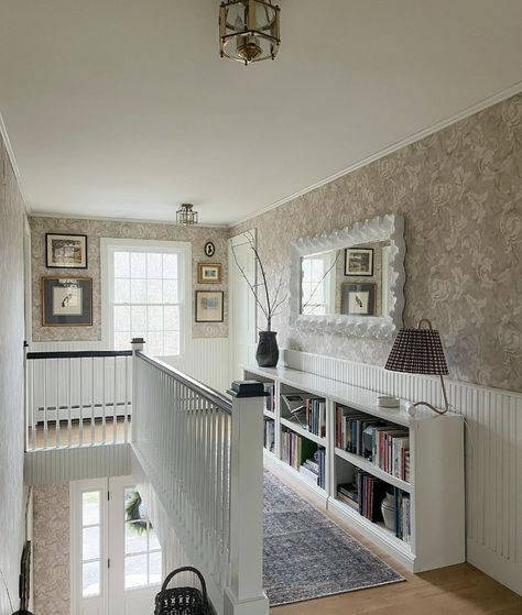 Stair Landing Play Area, Upstairs Landing Library, Ideas For Upstairs Landing Area, Wallpaper Upstairs Landing, Upstairs Landing Play Area, Landing Space Ideas Upstairs, Top Of Stairs Decor Upstairs Landing, Upstairs Landing Ideas, Top Of Stairs Decor