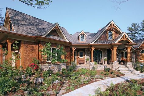 Craftsman Style House Plan - 3 Beds 2.5 Baths 3126 Sq/Ft Plan #54-245 - Dreamhomesource.com Cottage Shutters, House Architecture Styles, Rustic Exterior, Country Craftsman, Mountain House Plans, Modern Craftsman, Craftsman Style Homes, Craftsman Style House Plans, Modern Farmhouse Exterior