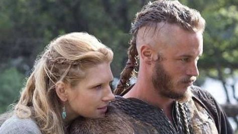 Travis Fimmel (@TravisFimmelsc) | Twitter Ragnar And Lagertha, Lagertha Lothbrok, Ragnar Vikings, Lagertha Hair, Viking Pictures, Vikings Lagertha, Viking Wallpaper, History Channel Vikings, Ragnar Lothbrok Vikings