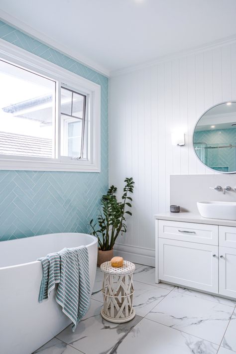 Bathroom Herringbone Tile, Hampton Style Bathrooms, Hamptons Bathroom, Blue Herringbone Tile, Hamptons House Interior, Hamptons Style House, Coastal Bathroom, Beach Bathroom Decor, Coastal Bathrooms