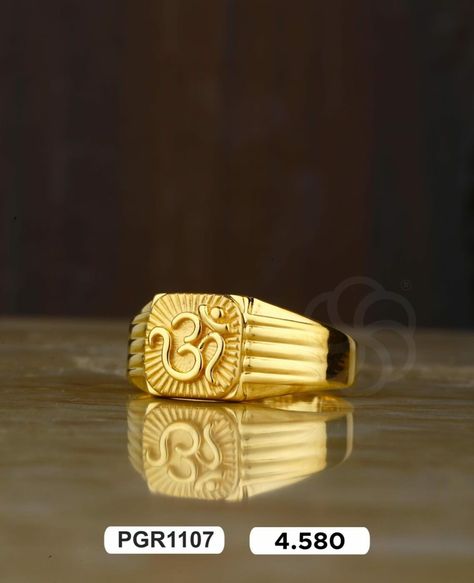 KUBER JEWELLERS B7 Gents Ring Design, Black Mehndi, Black Mehndi Designs, Gold Jwellary, Gents Rings, Boys Ring, Man Gold Bracelet Design, Latest Gold Ring Designs, Cafe Idea