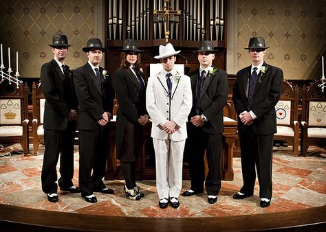 What's a groom's gal pal to wear? Options for the Best Woman and Groomsgirl Gangster Wedding, Roaring 20s Wedding, 20s Wedding, Groomsmen Grey, 1920s Wedding, Groom And Groomsmen Attire, Offbeat Bride, Gatsby Wedding, Groomsmen Attire