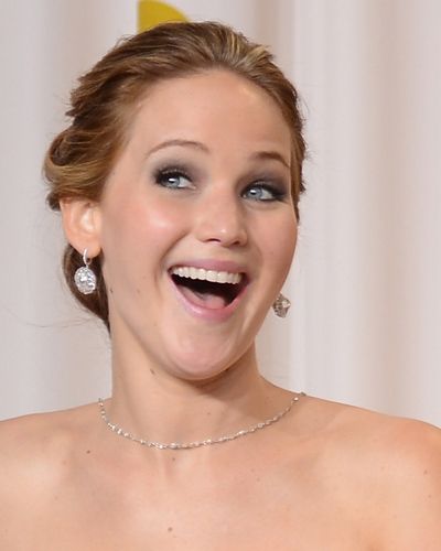 The Many Funny Faces of Jennifer Lawrence | Parade.com Jennifer Lawrence Funny Faces, Funny Face Expressions, Jeniffer Lawrence, Jennifer Lawrence Funny, Jennifer Lawrence Photos, Funny Photos Of People, Best Actress Oscar, Lovely Person, Jennifer Lawrence Pics