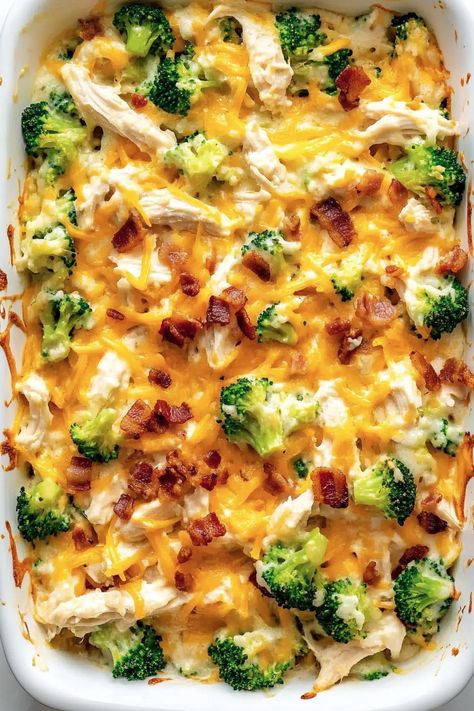 Easy Dinner Recipes Carb Free, Low Carb Recipes With Broccoli, Low Carb Dinner Recipes For Two, Quick No Carb Dinner, Easy Low Carb Chicken Casserole, Keto Rotisserie Chicken Casserole, Low Carb Chicken Divan Casserole, Lower Carb Casseroles, Clean Eating Chicken Casserole