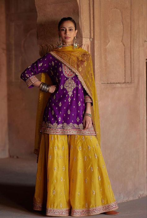 Yellow And Purple Outfit Indian, Punjabi Salwar Suits Bridal, Shrara Grara Design Wedding, Sharaaraa Design, Holi Outfits Women Indian, Mehndi Outfit Bridesmaids, Pakistani Formal Dresses Party Wear, Latest Haldi Outfits, Purple Gharara