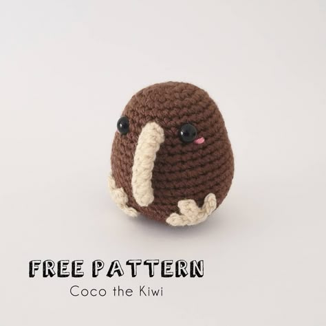 Crochet Kiwi Bird Pattern Free, Kiwi Bird Crochet Pattern, Crochet Kiwi Bird, Kiwi Crochet, Crochet Kiwi, Plushies Diy, Crochet Cats, Crochet Plushies, Micro Crochet