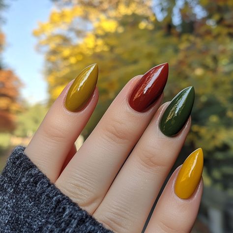 Whether you're a fan of classic colors or trendy designs, there’s a perfect fall nails look waiting for you. In this guide, we’ll explore the top fall nails trend ideas that will keep your manicure on point throughout the season. Apple Cider Nails, Fall Nails Designs, Fall Rainbow, Classy Nail Art Ideas, Wave Nails, Rainbow Nail, Nails Trend, Trend Ideas, Fall Nail Trends