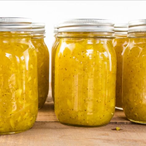 Squash Relish Canning Recipe, Sweet Cucumber Relish, Ripe Cucumber, Sweet Relish Recipe, Canning Cucumbers, Cucumber Relish Recipes, Pickle Relish Recipe, Beef Masala, Yellow Cucumber