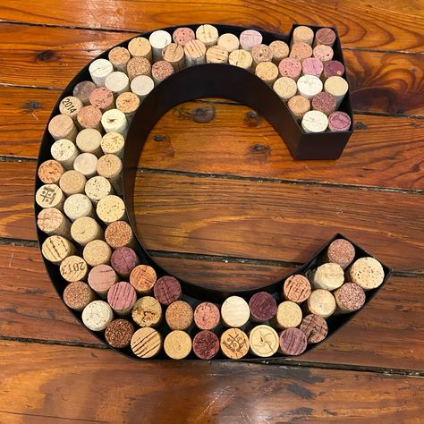 Wine Cork Holder Metal Monogrammed Letter C Nwt The Corks Are Not Fixed, So You Can Change, Arrange Or Move Them However You Want. Stands On Its Own Or Hangs From The Wall. I Also Have The Letters C, K, O, And R. Measurements Are In The Photos. Color May Be Different In Person Due To Varying Screens & Lighting. I Do My Best To Make Any Issues Clear If None Stated And Pictured Then There Are None. Free But Friendly Home. 5 Star Rated & Quick Shipper. Bundle To Save A Minimum Of 10%. Vine Cork Ideas, Train Set Table, Wine Cork Letters, Cork Letters, Wine Cork Holder, Cork Holder, Wooden Bead Garland, Pumpkin Centerpieces, Wine Corks