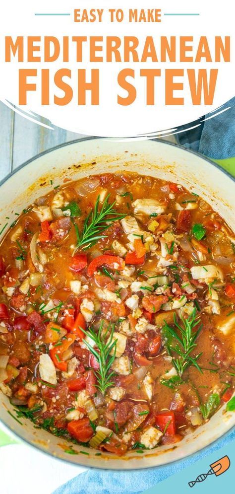 Fish Stew Recipes Seafood, Mediterranean Fish Stew, Oyster Stew Recipes, Mediterranean Soup, Recipe For Fish, Diet Pasta, Mediterranean Fish, Mediterranean Herbs, Seafood Stew Recipes