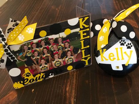 Cheer Snacks, Cheer Treats, Cheerleading Crafts, Cheer Banquet, Cheerleader Gifts, Cheer Team Gifts, Senior Night Gifts, Photo Frame Prop, Pinterest Hacks