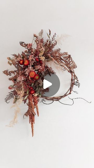 Tess | Perth Florist on Instagram: "We’re bringing the drama for this fresh take on our Autumn inspired wreath design, fittingly called ‘Fall’. Made without the use of floral foam & cable ties, our Fall Dried Flower Wreath embraces a modern rustic aesthetic in a rich, inviting colour palette 🍂🍁

Wreath recipe: strawflower, preserved hydrangea, amaranthus, statice, bracken fern, oak pin foliage, & asparagus fern ❤️

Available to order now through the online store: www.brackenandberry.com.au ✨️

#driedflowerwreath #wreathdecor #grapevinewreath #wreathmaking #wreathmaker #custommadewreath #foamfree #nofloralfoam #customflowersperth #floristperth #perthflorist #floristinperth #floristsperth #driedflowersperth #flowersperth #perthwreath #perthflowersonline #perthonlineflorist #bohoflowerspert Bracken Fern, Wreath Recipe, Dried Flower Wreath, Preserved Hydrangea, Asparagus Fern, Rustic Aesthetic, Online Florist, Dried Flower Wreaths, Autumn Inspired