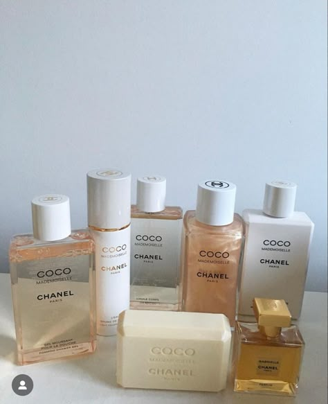 Chanel Shampoo, Chanel Skincare Aesthetic, Coco Mademoiselle Aesthetic, Coco Chanel Aesthetic, Chanel Skin Care, Chanel Skincare, Chanel Mademoiselle, Coco Chanel Mademoiselle, Parfum Chanel