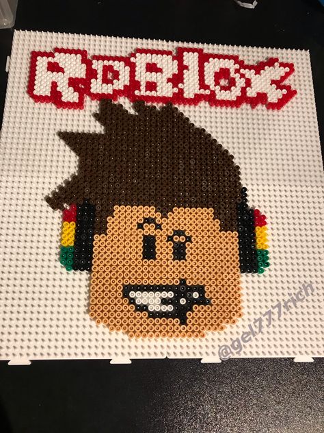 ROBLOX hamabeads Roblox Cross Stitch, Roblox Perler Bead Patterns, Roblox Perler Beads, Roblox Crochet, Roblox Pixel Art, Pixel Art Maker, Modele Pixel Art, Beads Patterns, Pixel Art Templates