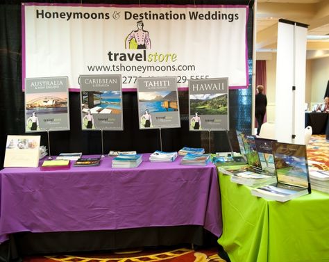 Travel Agent Vendor Table, Vendor Table Ideas, Agent Booth, Wedding Expo Booth, Travel Exhibition, Disney Travel Agent, Travel Table, Bridal Emergency Kits, Bridal Show Booths