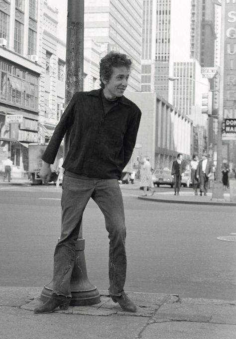 Dylan Core, 60s Fashion Icons, Robert Allen, Fashion Icons, Popular Music, Bob Dylan, Music Bands, Poets, Singer Songwriter