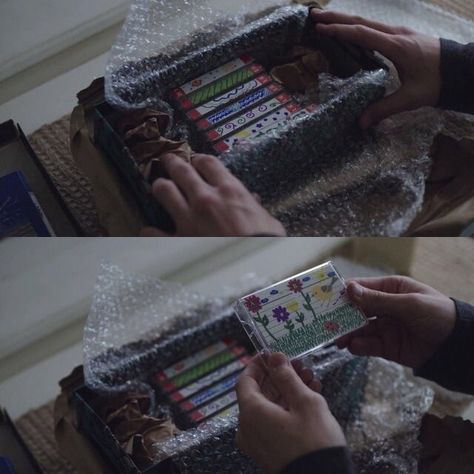 13 Reasons Why (2017) Welcome To Your Tape, 13 Reasons Why Netflix, Project Mc2, Red Band Society, Thirteen Reasons Why, Medical Wallpaper, 13 Reasons Why, Netflix Original Series, Book Corners