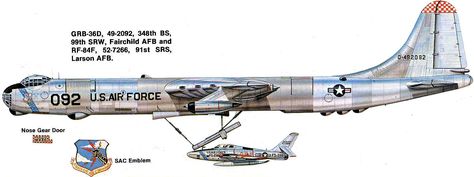 Convair GRB-36D (ex RB-36D-1-CF) / Unit: 348th BS, 99th SRW  Serial: BM-092 (44-92092) / Fairchild AFB. Plus FR-84F (52-7266) from 91st SRS, Larson AFB. Air Force Wallpaper, Strategic Air Command, Airplane Wall, Aircraft Painting, Military Hardware, Military Airplane, Air Space, Aircraft Art, United States Air Force