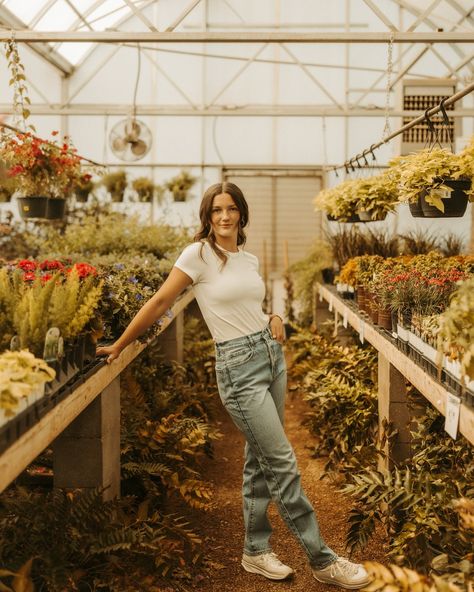 Greenhouse vibes🪴🌱 #explore #explorepage #senior #seniorpictures #portrait #garden #agavegardenmidland #greenhouse #greenhousephotography # Fall Greenhouse Photoshoot, Greenhouse Headshots, Green House Photoshoot, Gardening Photoshoot, Greenhouse Photography, Greenhouse Photoshoot, Narrative Photography, Branding Session, Personal Branding Photoshoot