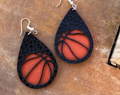 Leather jewelry with a twist by FHandL on Etsy Basketball Earrings Cricut, Cricut Sports Earrings, Faux Leather Baseball Earrings Diy, Faux Leather Sports Earrings, Kc Chiefs Faux Leather Earrings, Silhouette Earring, Diy En Cuir, Leather Jewelry Diy, Diy Leather Earrings