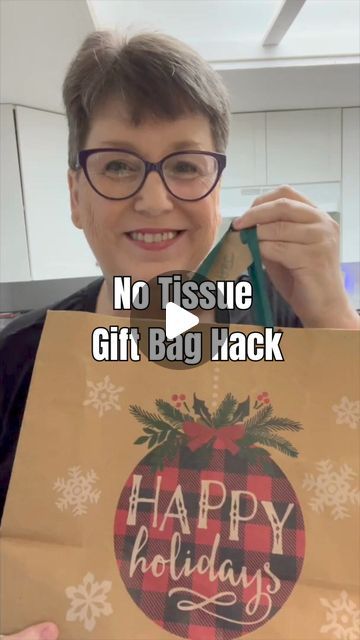 This Old Baker on Instagram: "Gift Bag Hack. No tissue paper needed!!! #Hack #FYP #Wrapping #Gifts #ChristmasGifts #GiftBags #MomHacks #ChristmasHacks" Gift Bag Hack, Tissue Box Hacks, Gift Wrap Storage, Wrapping Techniques, Gift Wrapping Techniques, Christmas Hacks, Wrapping Gifts, Mom Hacks, Diy Box