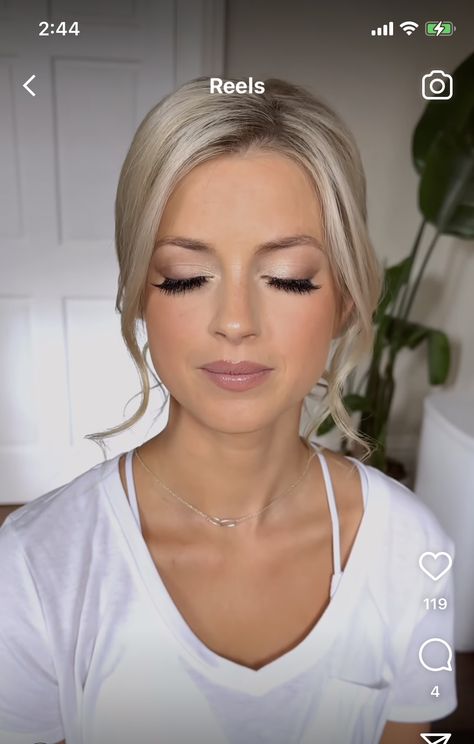 Bridal Makeup For Hooded Eyelids, Glam Angel Makeup, Light Bridal Eye Makeup, Light Wedding Makeup For Blue Eyes, Light And Natural Wedding Makeup, Fair Skin Bridal Makeup Blondes, Light Shimmer Eye Makeup, Simple Wedding Makeup For Green Eyes, Neutral Bridal Makeup Blue Eyes