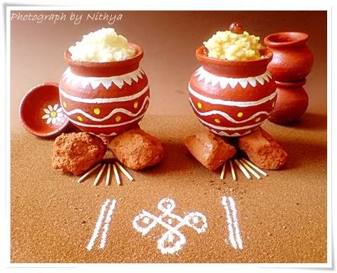 Miniature pongal pot decor Kondapalli Bommalu, Pongal Greeting Cards, Sankranthi Festival, Thai Pongal, Festival Crafts, Bommala Koluvu, Pongal Festival, Pongal Celebration, Golu Dolls