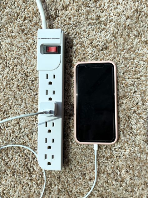 If you're sick of bringing your iPhone Charger with you everywhere you go, we get it! Luckily, there are many steps you can take to extend your iPhone's battery life. Click here to learn why your iPhone dies so fast: https://www.payetteforward.com/why-does-my-iphone-battery-die-so-fast-heres-the-real-fix/ #apple #iphone #batterylife #ios Low Battery Screenshots Iphone, Gia Rose, Iphone Battery Health, Voice Message Messenger, Tablet Medicine Snap, How To Save Phone Battery Iphone, Lowbatt Battery Iphone, Iphone Battery Replacement, Broken Iphone Screen