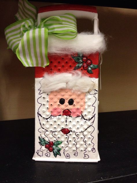 Santa grater Box Grater Crafts, Cheese Grater Santa, Cheese Grater Christmas Decor, Decorated Cheese Graters, Christmas Cheese Grater, Cheese Grater Crafts, Christmas Crafty, Clay Crafts Air Dry, Kitchen Crafts