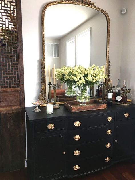 Dresser Styling, Decorating Food, Black Dresser, Furniture Office, Black Furniture, Decoration Inspiration, Room Tour, Apartment Inspiration, Home N Decor