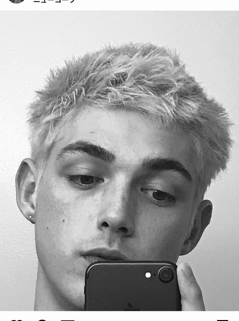 Very Short Hair Men, Bleached Hair Men, Short Punk Hair, Male Haircuts Curly, Mens Haircuts Short Hair, Shaved Hair Designs, Short Spiky Hairstyles, Mens Hairstyles Thick Hair, Very Short Haircuts