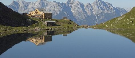 Wildseelodersee and Wildseeloderhaus Accomodations available at the hut. Another hiking map: http://www.wildseeloderhaus.at/pages/wanderkarte.php Wilder Kaiser, Visit Austria, Hiking Map, Mountain Scenery, Travel Activities, Beautiful Lakes, Hiking Trails, Beautiful World, Austria