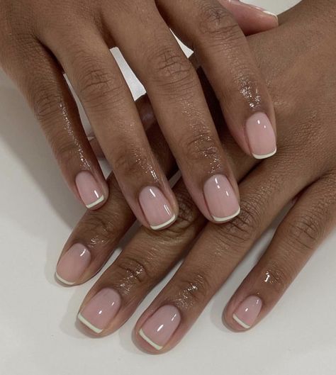 Minimalist Manicure, Italy Nails, Short Classy Nails, Biab Nails, Natural Nails Manicure, Natural Nail Designs, Subtle Nails, Simple Gel Nails, Work Nails