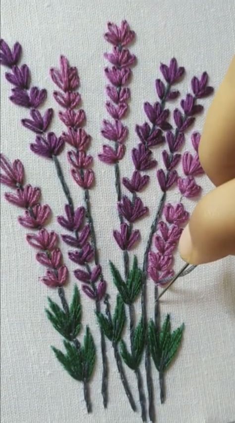 Embroidery Patterns Sketch, Latest Embroidery Designs For Suits, Embroidery Ring Decor Wall Art, Embroidery Ring Decor, Embroidery Rose Tutorial, Free Embroidery Designs Downloads, Lazy Daisy Embroidery Design, Lavender Embroidery Pattern, Lavender Flower Embroidery