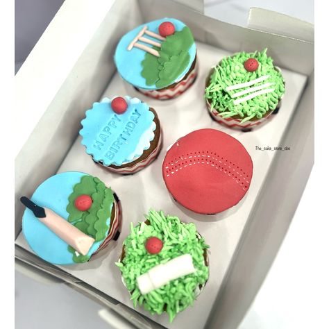 Cricket theme cupcake!🧁 Flavour: Vanilla Qty : pack of 6 Book your customised cakes @the_cake_store_cbe 8870863305 | Saibaba colony, Coimbatore 📍 #cricketcake #cricketthemecake #celebration #cakesnearme #customcakesnearme #cakesofcoimbatore #coimbatorecakes #cakesofinstagram #cakestagram #homebakersnearme #bakersnearme Cricket Theme Cake, Cricket Cake, Customised Cakes, Cupcake Flavors, Themed Cupcakes, Coimbatore, Custom Cakes, Cupcake, Vanilla