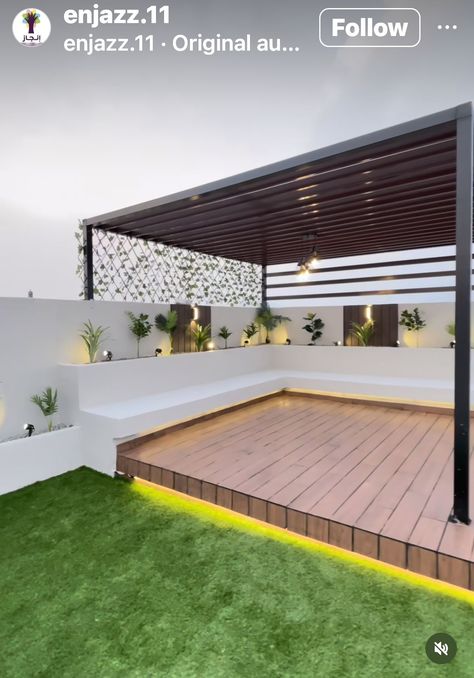 Modern Rooftop Terrace Outdoor Seating Ideas | Outdoor Patio Garden Pergola Ideas | Home Decor Ideas Terrace Sit Out Ideas, Rooftop Sitting Ideas, Terris Decoration Ideas, Terrace Sitting Ideas, Open Terrace Ideas, Terraced House Living Room, Terraced Patio Ideas, Terrace Canopy, Terrace Designs