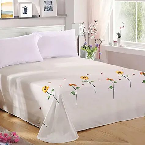 Crochet Bed Sheet, Embroidered Bedspread, Bedsheets Designs, Bed Sheet Painting Design, Fabric Colour Painting, Crochet Bed, Bedroom Ideas For Small Rooms Diy, Bed Cover Design, Designer Bed Sheets