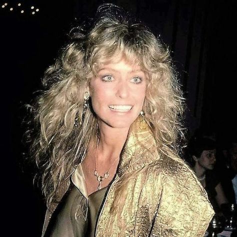 Haircuts Of 2023, 80s Hair Tutorial, Farah Fawcett Hair, 2023 Hair, 80s Hair, Vest Outfit, New Hairstyle, Farrah Fawcett, Haircut For Older Women