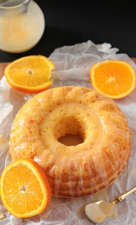 This Easy Glazed Orange Bundt Cake is full of delicious citrusy flavor of oranges, and is perfect for tea time or even breakfast! Orange Glaze For Cake, Orange Bunt Cake, Bundt Cake With Glaze, Orange Bundt Cake, Glaze For Cake, Cake Mug, Orange Cake Recipe, Orange Glaze, Bundt Cakes Recipes