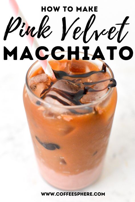 Pink milk and coffee in a glass with chocolate sauce. Easy Coffee Drinks Recipes, Macchiato Recipe, Dunkin Donut, Red Velvet Flavor, How To Make Pink, Drink At Home, Coffee Place, Coffee Trailer, Pink Cafe