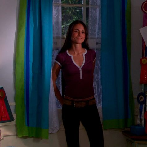 Lucy Diamond And Amy Bradshaw, Diamond Outfit, Lucy Diamond, Fast And Furious Cast, Jordana Brewster, Aesthetic Room Decor, Aesthetic Room, Room Decor, Quick Saves