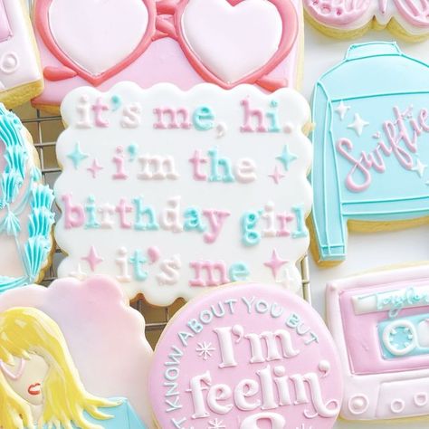 Sarah Gutman on Instagram: "It’s me, Hi. I’m the birthday girl it’s me. #taylorswiftcookies #taylorswift #birthdaycookies #cookiesofinstagram #decoratedcookies" Taylor Swift Birthday Cookies, Cookie Cake Ideas, Royal Cookies, Taylor Swift Birthday Party Ideas, Birthday Dessert, 10 Birthday, Taylor Swift Birthday, 13th Birthday Parties, Birthday Desserts