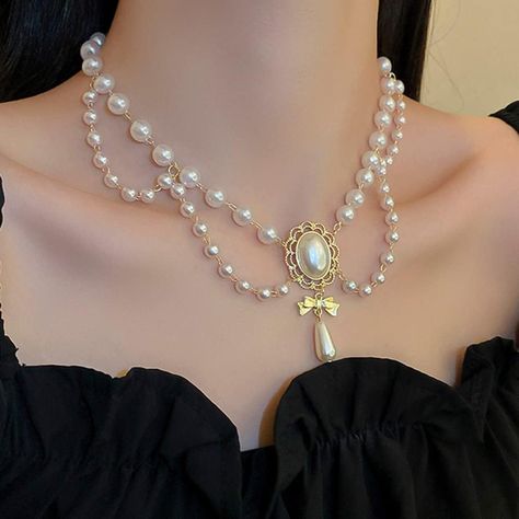 Amazon.com: fxmimior Women Bridal Vintage 1920s Layered Tassels Pearl Shiny Choker Necklace Fashion Gold Simple Necklaces for Women and Girls : Clothing, Shoes & Jewelry Women Choker Necklace, Layered Pearl Necklace, Gold Necklace Simple, Pearl Choker Necklace, Mua Sắm, Gold Choker Necklace, Teardrop Necklace, Pearl Choker, Choker