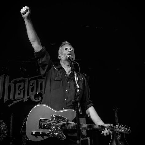 Billy Bragg, One Step Forward, Fender Telecaster, Silly Me, The Doctor, First Step, Looking Up, Dublin, Anatomy