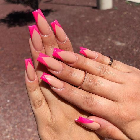 Hot pink tips with tapered square 🤪💓 • • • • • • #kazmiraemery #elpasonails #licensednailtech #nails #coffinnails #squarenails #pinknails… Pink Tips, Opal Nails, Nail Tip Designs, Tapered Square Nails, Milky Nails, French Tip Nail Designs, Hot Pink Nails, Tapered Square, Nagel Tips