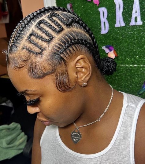 Stitch Straight Back Braids, Small Stitch Braids, Straight Back Braids Cornrows Hairstyles, Zig Zag Cornrows Braids, Natural Cornrow Hairstyles, Black Hair Protective Styles, Cutest Hairstyles, Hair Braid Patterns, Braided Hairstyles For Black Women Cornrows