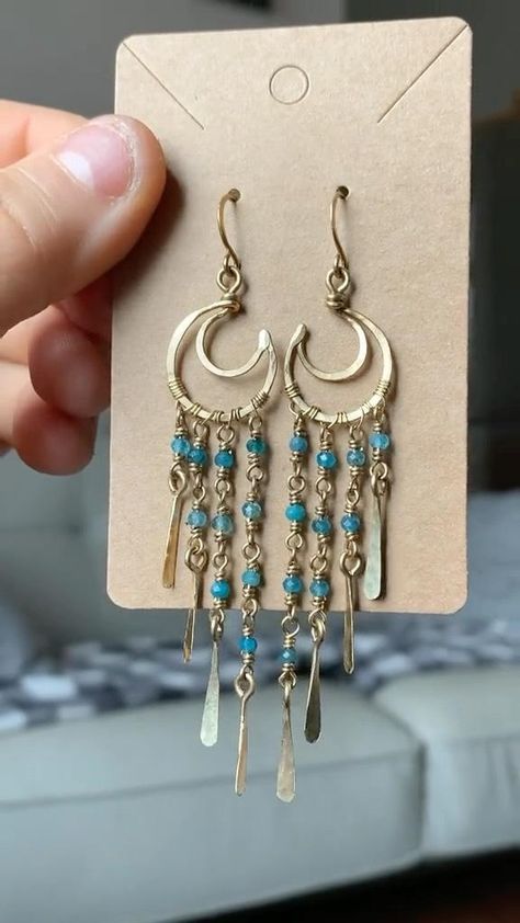 Chandelier Moon Earrings Tutorial  Hands down one of my favorite designs I’ve made! It’s just such a unique pair of earrings and they’re a spin off of my chandelier earring. The dangling components at the bottom make this etheric windchime noise that is another bonus of wearing them :)  I’d love to hear what you think of these!❤️🌙 • • • • • #wirewrappedjewelry #wirewrapping #handmadejewelry #jewelrytutorial #diyjewelry #jewelrymaking #tutorials #handmadeearrings #crystaljewelry #moonjewelry #... How To Make Jewelry With Beads, Jewelry Making Basics, Making Jewelry With Wire, Earrings Making Ideas, Handmade Jewellery Design, Handmade Jewelry Tutorials Step By Step, 20s Earrings, Valentine Earrings Diy, Diy Clip On Earrings